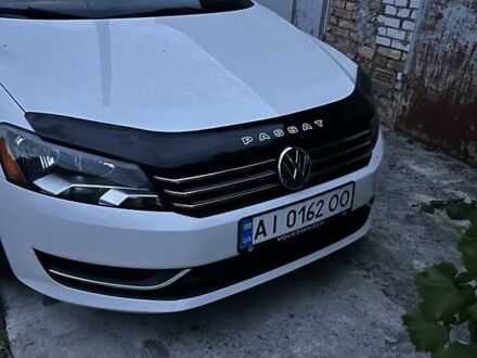 Белый Фольксваген Пассат, объемом двигателя 1.8 л и пробегом 64 тыс. км за 11700 $, фото 1 на Automoto.ua