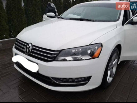 Белый Фольксваген Пассат, объемом двигателя 1.8 л и пробегом 227 тыс. км за 8700 $, фото 1 на Automoto.ua