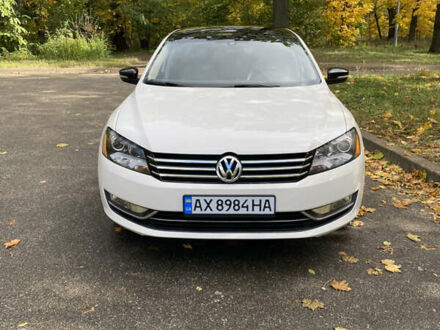 Белый Фольксваген Пассат, объемом двигателя 1.8 л и пробегом 168 тыс. км за 12800 $, фото 1 на Automoto.ua