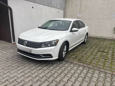 Білий Фольксваген Пассат, об'ємом двигуна 0 л та пробігом 177 тис. км за 11675 $, фото 1 на Automoto.ua