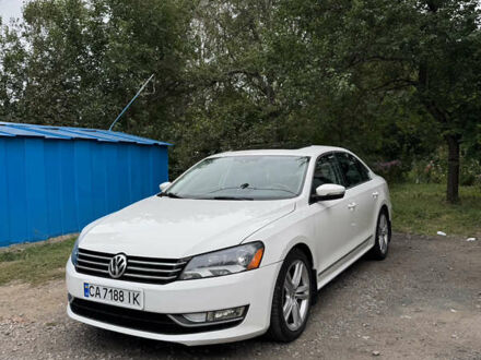 Білий Фольксваген Пассат, об'ємом двигуна 1.8 л та пробігом 198 тис. км за 12300 $, фото 1 на Automoto.ua