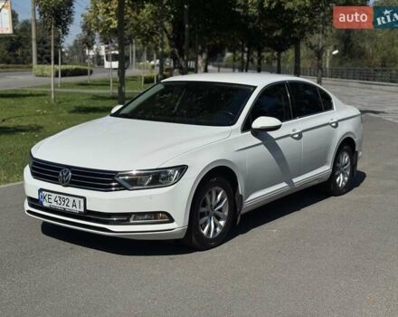 Белый Фольксваген Пассат, объемом двигателя 1.4 л и пробегом 134 тыс. км за 14500 $, фото 1 на Automoto.ua