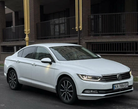 Белый Фольксваген Пассат, объемом двигателя 1.8 л и пробегом 130 тыс. км за 16900 $, фото 1 на Automoto.ua