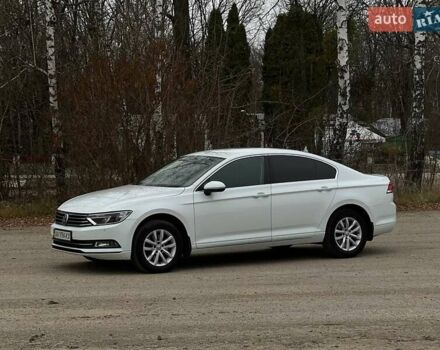 Білий Фольксваген Пассат, об'ємом двигуна 1.8 л та пробігом 147 тис. км за 12700 $, фото 1 на Automoto.ua