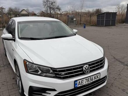 Білий Фольксваген Пассат, об'ємом двигуна 1.8 л та пробігом 128 тис. км за 14800 $, фото 1 на Automoto.ua