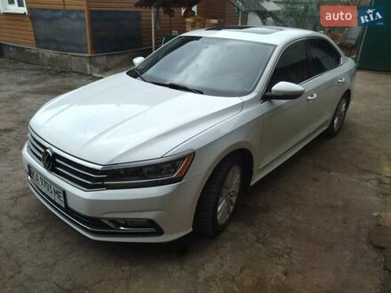 Фольксваген Пассат 2016 у Мене на Automoto.ua Білий Фольксваген Пассат, об'ємом двигуна 1.8 л та пробігом 165 тис. км за 13800 $, фото 1 на Automoto.ua
