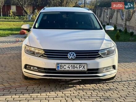 Фольксваген Пассат 2016 в Дрогобыче на Automoto.ua Белый Фольксваген Пассат, объемом двигателя 2 л и пробегом 254 тыс. км за 12600 $, фото 1 на Automoto.ua