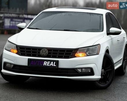 Белый Фольксваген Пассат, объемом двигателя 1.8 л и пробегом 163 тыс. км за 14700 $, фото 1 на Automoto.ua