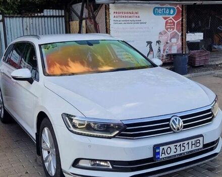 Белый Фольксваген Пассат, объемом двигателя 2 л и пробегом 250 тыс. км за 14500 $, фото 1 на Automoto.ua