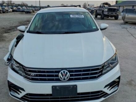 Білий Фольксваген Пассат, об'ємом двигуна 1.8 л та пробігом 138 тис. км за 246 $, фото 1 на Automoto.ua