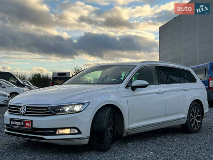 Білий Фольксваген Пассат, об'ємом двигуна 2 л та пробігом 316 тис. км за 19480 $, фото 1 на Automoto.ua