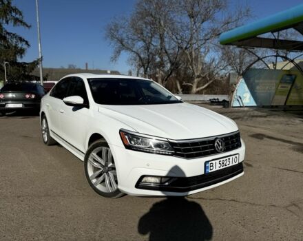 Белый Фольксваген Пассат, объемом двигателя 1.8 л и пробегом 160 тыс. км за 12499 $, фото 1 на Automoto.ua