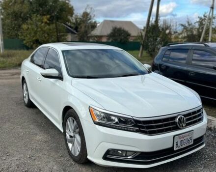 Белый Фольксваген Пассат, объемом двигателя 1.98 л и пробегом 114 тыс. км за 16000 $, фото 1 на Automoto.ua
