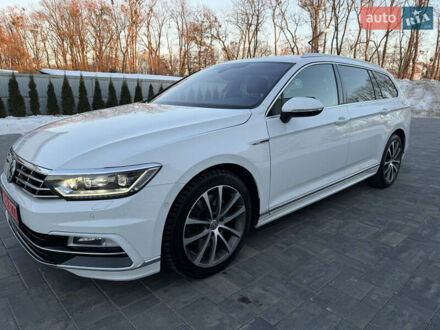 Білий Фольксваген Пассат, об'ємом двигуна 2 л та пробігом 281 тис. км за 18700 $, фото 1 на Automoto.ua