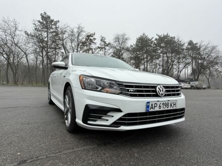 Білий Фольксваген Пассат, об'ємом двигуна 2 л та пробігом 135 тис. км за 15500 $, фото 1 на Automoto.ua