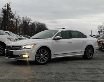 Белый Фольксваген Пассат, объемом двигателя 1.8 л и пробегом 167 тыс. км за 13990 $, фото 1 на Automoto.ua