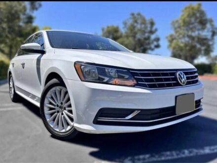 Белый Фольксваген Пассат, объемом двигателя 0 л и пробегом 130 тыс. км за 7800 $, фото 1 на Automoto.ua