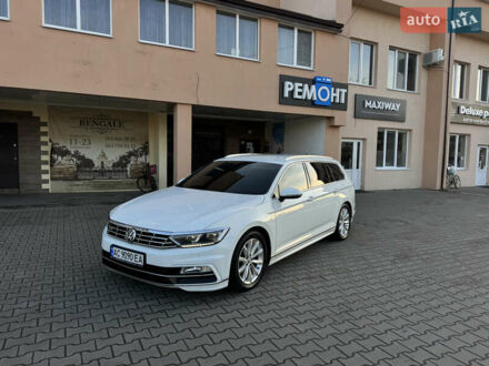 Белый Фольксваген Пассат, объемом двигателя 1.97 л и пробегом 289 тыс. км за 16800 $, фото 1 на Automoto.ua