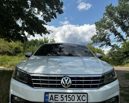 Білий Фольксваген Пассат, об'ємом двигуна 1.8 л та пробігом 200 тис. км за 14990 $, фото 1 на Automoto.ua