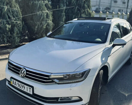 Білий Фольксваген Пассат, об'ємом двигуна 2 л та пробігом 223 тис. км за 21500 $, фото 1 на Automoto.ua