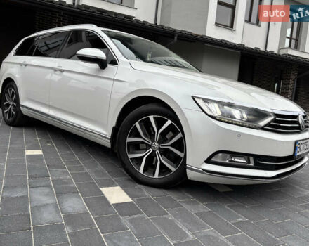 Белый Фольксваген Пассат, объемом двигателя 1.97 л и пробегом 268 тыс. км за 17890 $, фото 1 на Automoto.ua
