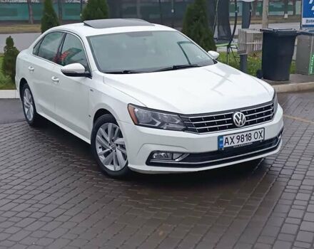 Белый Фольксваген Пассат, объемом двигателя 2 л и пробегом 167 тыс. км за 11700 $, фото 1 на Automoto.ua