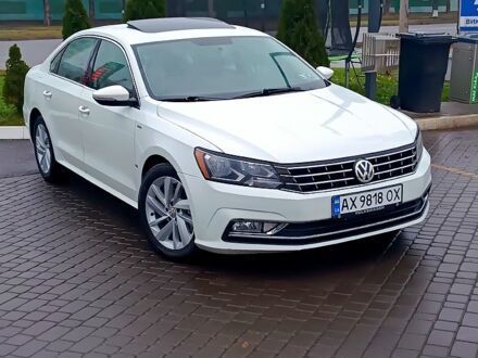 Белый Фольксваген Пассат, объемом двигателя 2 л и пробегом 167 тыс. км за 11770 $, фото 1 на Automoto.ua