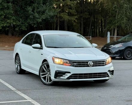 Белый Фольксваген Пассат, объемом двигателя 2 л и пробегом 32 тыс. км за 8500 $, фото 1 на Automoto.ua