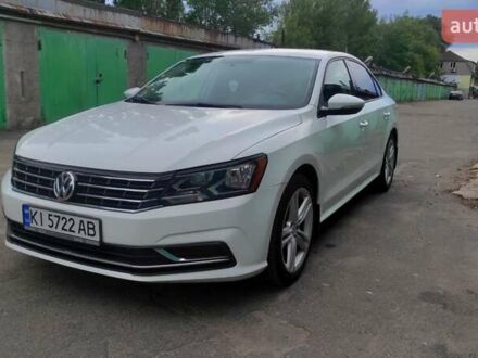 Белый Фольксваген Пассат, объемом двигателя 2 л и пробегом 157 тыс. км за 12200 $, фото 1 на Automoto.ua