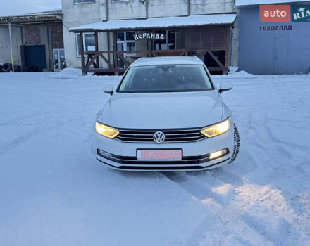 Білий Фольксваген Пассат, об'ємом двигуна 1.8 л та пробігом 171 тис. км за 16500 $, фото 1 на Automoto.ua