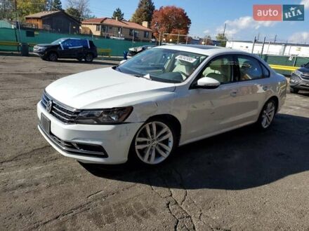 Белый Фольксваген Пассат, объемом двигателя 2 л и пробегом 67 тыс. км за 13500 $, фото 1 на Automoto.ua