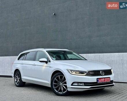 Білий Фольксваген Пассат, об'ємом двигуна 1.97 л та пробігом 239 тис. км за 19500 $, фото 1 на Automoto.ua