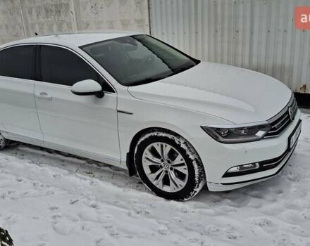 Белый Фольксваген Пассат, объемом двигателя 1.97 л и пробегом 217 тыс. км за 24600 $, фото 1 на Automoto.ua