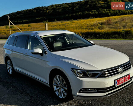 Белый Фольксваген Пассат, объемом двигателя 1.8 л и пробегом 170 тыс. км за 16500 $, фото 1 на Automoto.ua