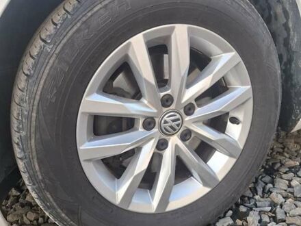 Білий Фольксваген Пассат, об'ємом двигуна 1.97 л та пробігом 199 тис. км за 21500 $, фото 1 на Automoto.ua