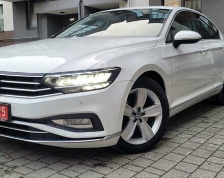 Білий Фольксваген Пассат, об'ємом двигуна 1.97 л та пробігом 202 тис. км за 23500 $, фото 1 на Automoto.ua