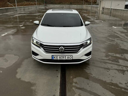 Белый Фольксваген Пассат, объемом двигателя 1.98 л и пробегом 111 тыс. км за 18800 $, фото 1 на Automoto.ua