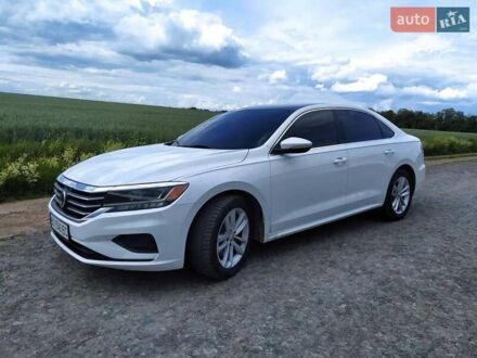 Белый Фольксваген Пассат, объемом двигателя 1.98 л и пробегом 84 тыс. км за 16200 $, фото 1 на Automoto.ua
