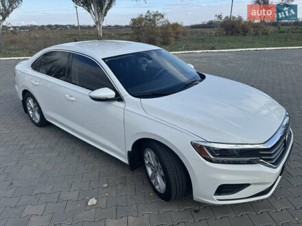 Білий Фольксваген Пассат, об'ємом двигуна 1.98 л та пробігом 62 тис. км за 19100 $, фото 1 на Automoto.ua