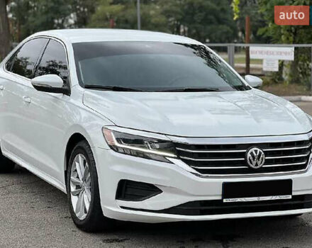 Белый Фольксваген Пассат, объемом двигателя 2 л и пробегом 45 тыс. км за 16800 $, фото 1 на Automoto.ua