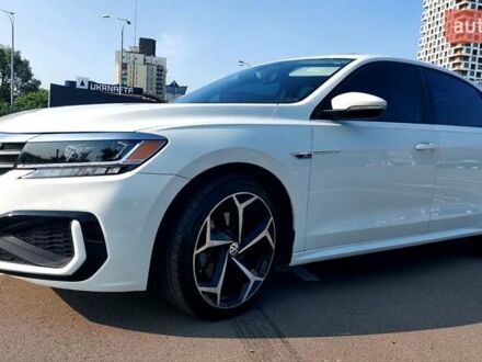 Белый Фольксваген Пассат, объемом двигателя 2 л и пробегом 76 тыс. км за 21900 $, фото 1 на Automoto.ua