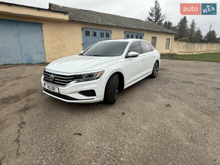 Белый Фольксваген Пассат, объемом двигателя 1.98 л и пробегом 106 тыс. км за 19000 $, фото 1 на Automoto.ua