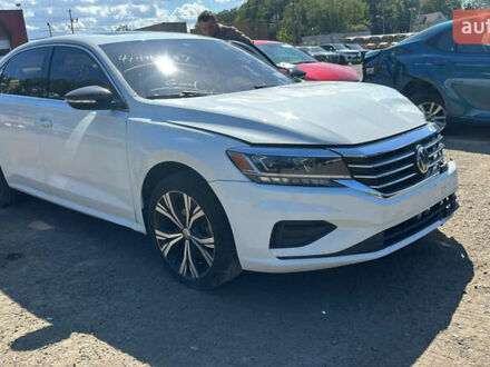 Білий Фольксваген Пассат, об'ємом двигуна 2 л та пробігом 114 тис. км за 14999 $, фото 1 на Automoto.ua