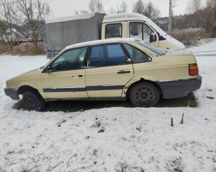 Бежевый Фольксваген Пассат, объемом двигателя 1.6 л и пробегом 267 тыс. км за 600 $, фото 3 на Automoto.ua