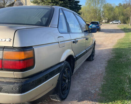 Бежевый Фольксваген Пассат, объемом двигателя 1.8 л и пробегом 279 тыс. км за 1999 $, фото 7 на Automoto.ua