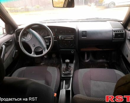 Бежевый Фольксваген Пассат, объемом двигателя 2 л и пробегом 0 тыс. км за 1500 $, фото 5 на Automoto.ua