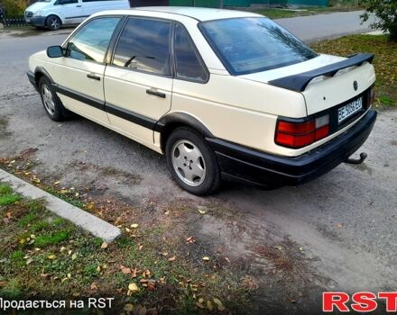 Бежевый Фольксваген Пассат, объемом двигателя 2 л и пробегом 0 тыс. км за 1500 $, фото 2 на Automoto.ua