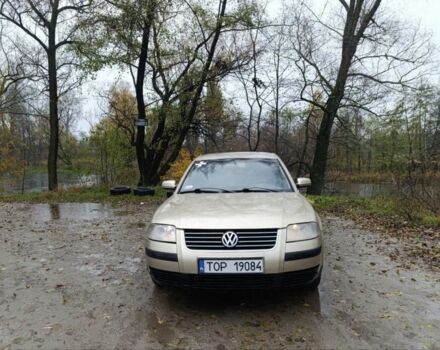 Бежевый Фольксваген Пассат, объемом двигателя 1.9 л и пробегом 270 тыс. км за 2200 $, фото 1 на Automoto.ua