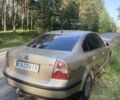 Бежевый Фольксваген Пассат, объемом двигателя 2 л и пробегом 300 тыс. км за 3300 $, фото 2 на Automoto.ua