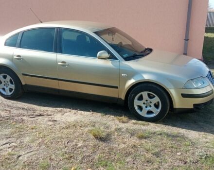 Бежевий Фольксваген Пассат, об'ємом двигуна 1.9 л та пробігом 300 тис. км за 2400 $, фото 7 на Automoto.ua